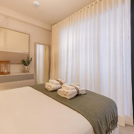 797 Rentals-moderno Con Piscina Privada Lägenhet *